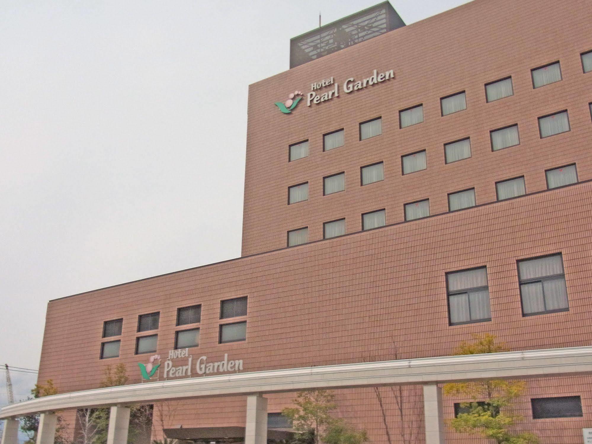 Hotel Pearl Garden Takamatsu Bagian luar foto