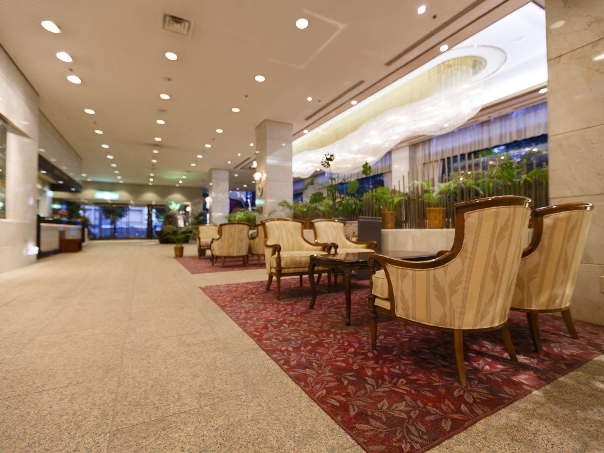 Hotel Pearl Garden Takamatsu Bagian luar foto